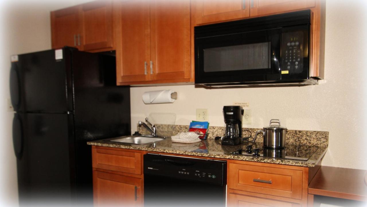 Candlewood Suites Fredericksburg By Ihg Ngoại thất bức ảnh