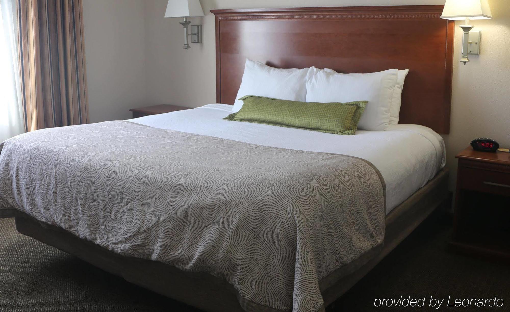 Candlewood Suites Fredericksburg By Ihg Ngoại thất bức ảnh
